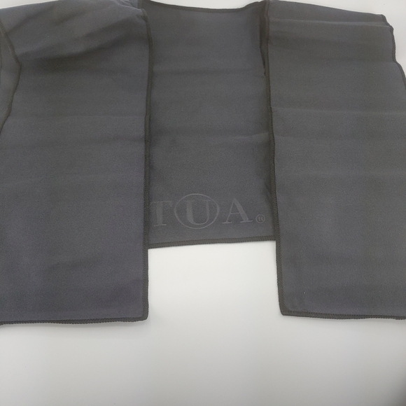 Free Tua / Buy one get one! - Picture 3 of 10